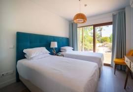 Apartment T1 + 2, located in the Eco Village, at Pestana Tróia Eco Resort. A tourist condominium, unique and exclusive, with 100 hectares in ecological reserve
