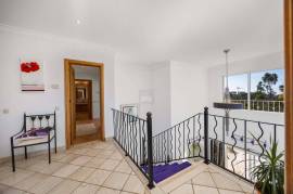 Elegant South-Facing 4-Bedroom Villa with Stunning Sea Views