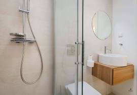 Semi-detached villa T1 + 2 with pool Ferragudo