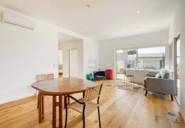 Semi-detached villa T1 + 2 with pool Ferragudo