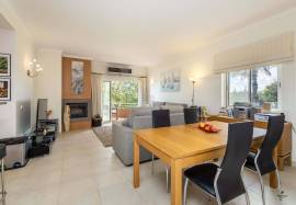 2-bedroom apartment with golf views