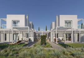 Semi-detached T2+1 villa with private pool