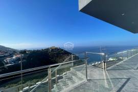 Luxury 2-Storey Villa with Agricultural Land and Saltwater Pool in Ribeira Brava