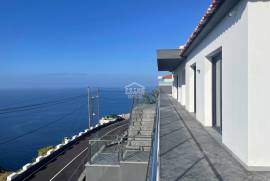 Luxury 2-Storey Villa with Agricultural Land and Saltwater Pool in Ribeira Brava