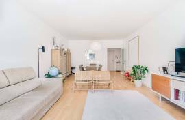 3 bedroom apartment in excellent condition at Oeiras Golf & Residence.