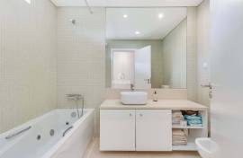 3 bedroom apartment in excellent condition at Oeiras Golf & Residence.