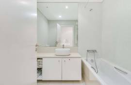 3 bedroom apartment in excellent condition at Oeiras Golf & Residence.