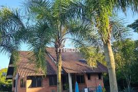 Great House in Semi-Furnished Condominium, 216m², For Sale, 3 Bedrooms, 1 Suite, 2 Parking Spaces, Mário Quintana, POA/RS