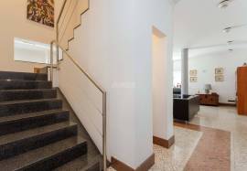5 bedroom villa with sea view on a plot of 2290 m2 located in Malhão in São Brás de Alportel