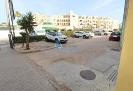 1 bedroom apartment located in the Rodrimar Building in Albufeira.