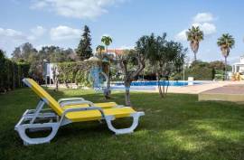 1 bedroom apartment located in the Rodrimar Building in Albufeira.