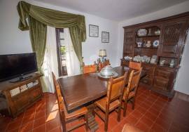 House 4 Bedrooms Nossa Senhora da Tourega