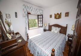 House 4 Bedrooms Nossa Senhora da Tourega