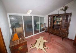 House 4 Bedrooms Nossa Senhora da Tourega
