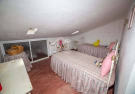 House 4 Bedrooms Nossa Senhora da Tourega