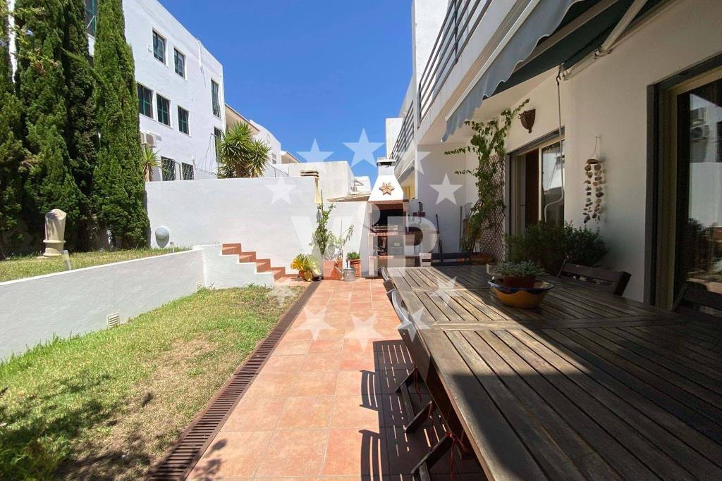 OLHÃO - MONCARAPACHO - VILLA - 5 BEDROOMS - TERRACE - GARAGE - SEA VIEW