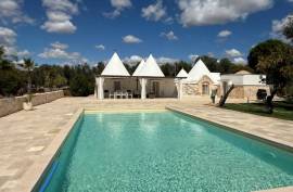 Luxury 3 Villa for Sale In Ostuni Puglia