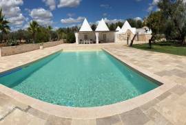 Luxury 3 Villa for Sale In Ostuni Puglia