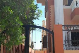 Luxury 10 Bed Villa for Sale In New Cairo
