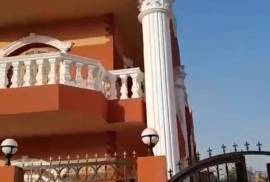 Luxury 10 Bed Villa for Sale In New Cairo