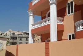 Luxury 10 Bed Villa for Sale In New Cairo