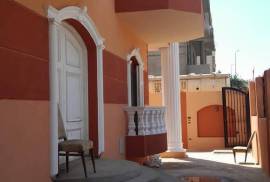 Luxury 10 Bed Villa for Sale In New Cairo