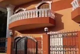 Luxury 10 Bed Villa for Sale In New Cairo