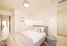2 Bedroom South Facing Apartment in a New Project in Vilamoura, Algarve