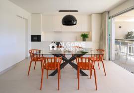 2 Bedroom South Facing Apartment in a New Project in Vilamoura, Algarve