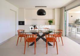 2 Bedroom South Facing Apartment in a New Project in Vilamoura, Algarve