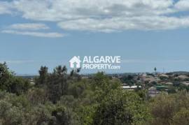 Building plot w/ project approved near Vilamoura, Algarve