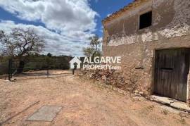 Building plot w/ project approved near Vilamoura, Algarve