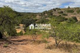 Building plot w/ project approved near Vilamoura, Algarve