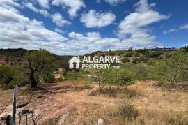 Building plot w/ project approved near Vilamoura, Algarve