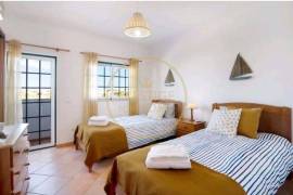 3 Bedroom Villa with Private Pool in Height – Comfort and Tranquility from October to May