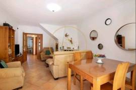 3 Bedroom Villa with Private Pool in Height – Comfort and Tranquility from October to May