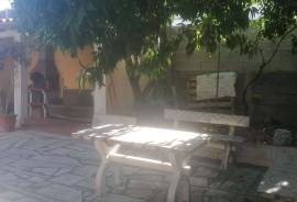 GROUND FLOOR VILLA FOR SALE.