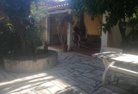 GROUND FLOOR VILLA FOR SALE.