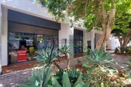 Shop next to Marina, City Center & Meia Praia Beach | Lagos, Algarve