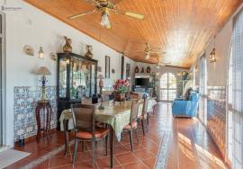 Algarve Charm – Detached Single Storey House with Pool and Garden