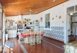 Algarve Charm – Detached Single Storey House with Pool and Garden