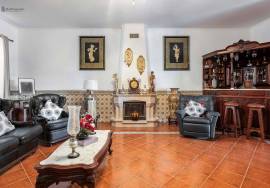 Algarve Charm – Detached Single Storey House with Pool and Garden
