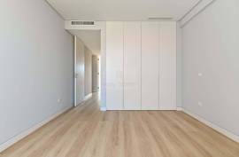 3 Bedroom Apartment | Luxury | 204m2 | Carcavelos