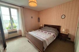 Detached Country House with Outbuilding