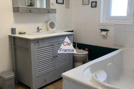 Main House with Guest Gite in Quiet Setting