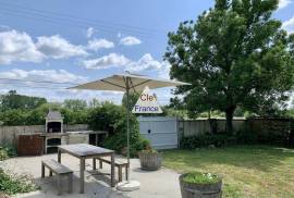 Main House with Guest Gite in Quiet Setting