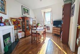 3 Pieces Dernier Etage | Mairie Du 18e - Paris 75018