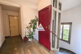 3 Pieces Dernier Etage | Mairie Du 18e - Paris 75018