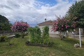 Single Storey House in Calm Setting