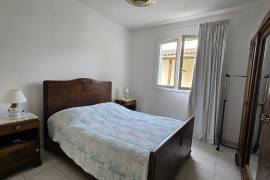 Single Storey House in Calm Setting